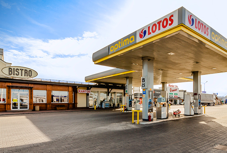 Stacja i Market Lotos
